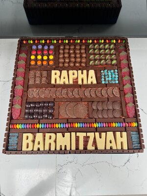 Chocolate Board Medium 15 Inches Vegetarian