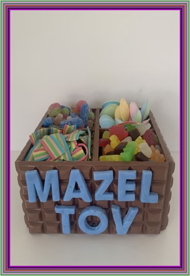 Chocolate Box Medium Mazel Tov Vegetarian