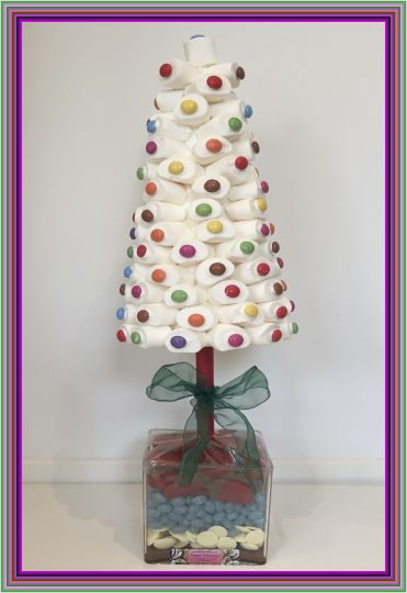 Christmas Marshmallow Smartie Xmas Tree 60cm