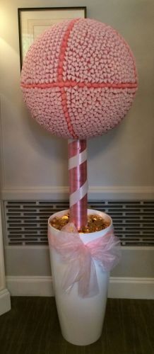 5ft Marshmallow Hearts Sweet Tree