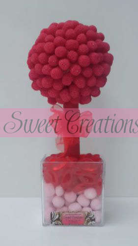 Red Bobble Gift Sweet Tree